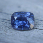 Natural Bluish Purple Sapphire gems-756e