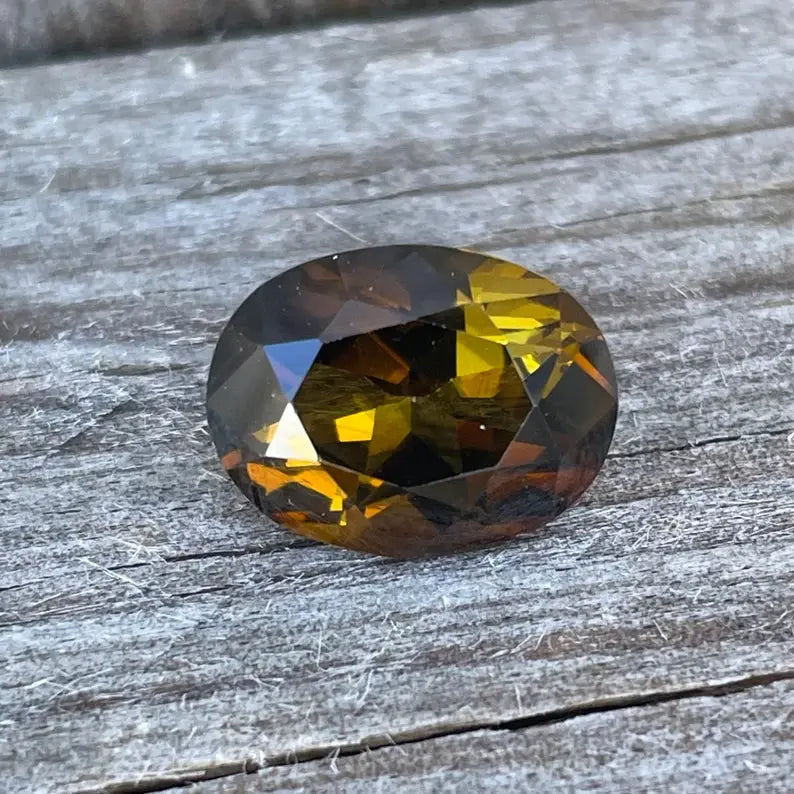 Natural Brown Yellow Tourmaline gems-756e