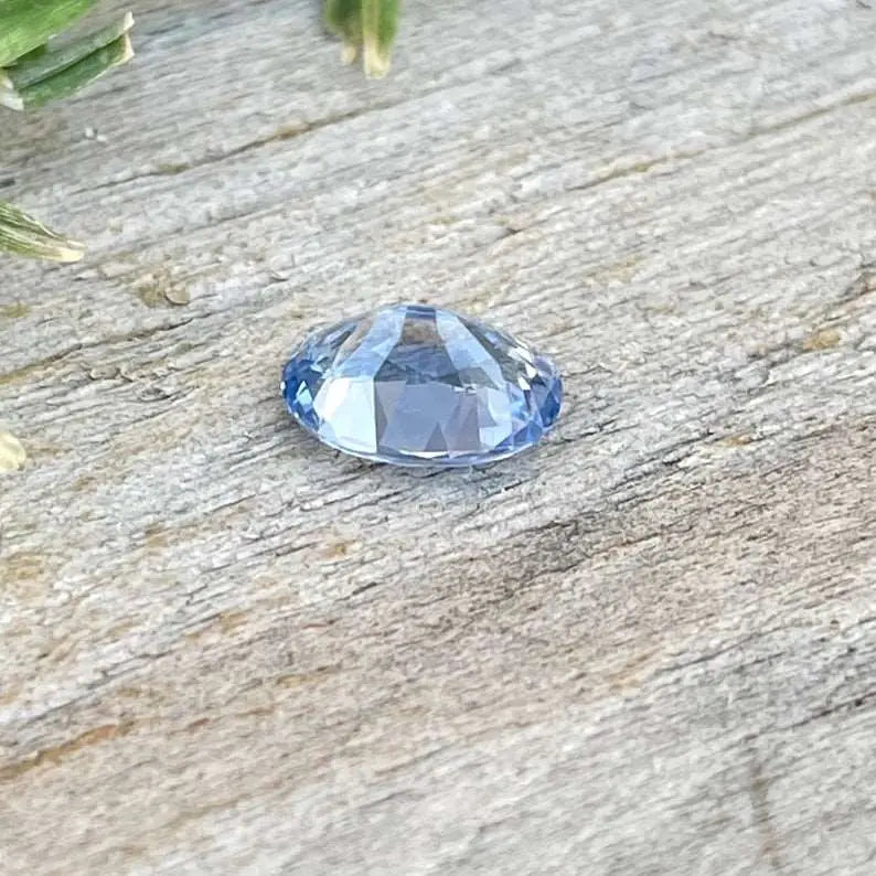 Natural Ceylon Blue Sapphire gems-756e