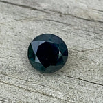 Natural Deep Green Sapphire gems-756e
