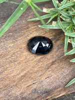 Natural Deep Tri Coloured Sapphire gems-756e