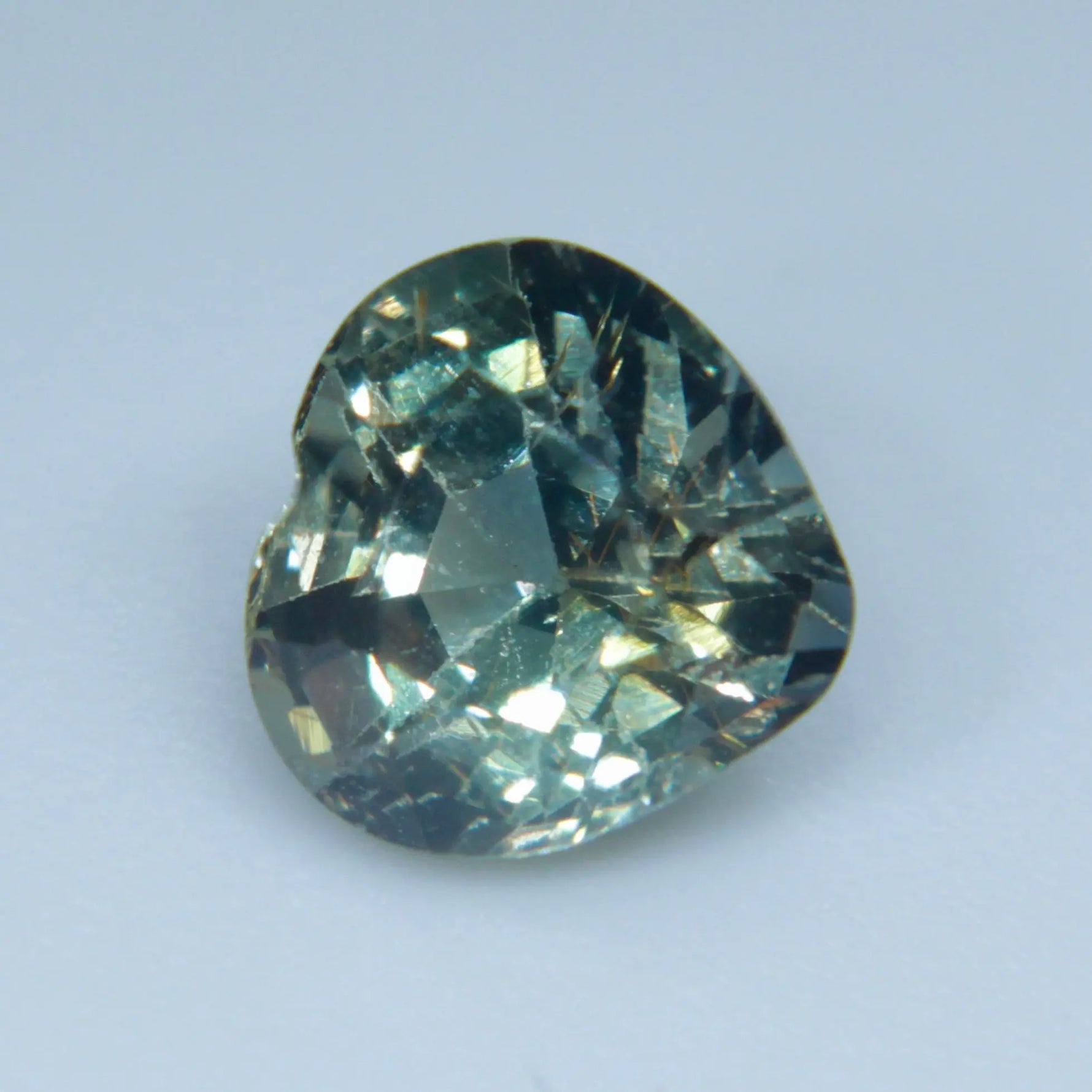 Natural Green Orange Sapphire gems-756e