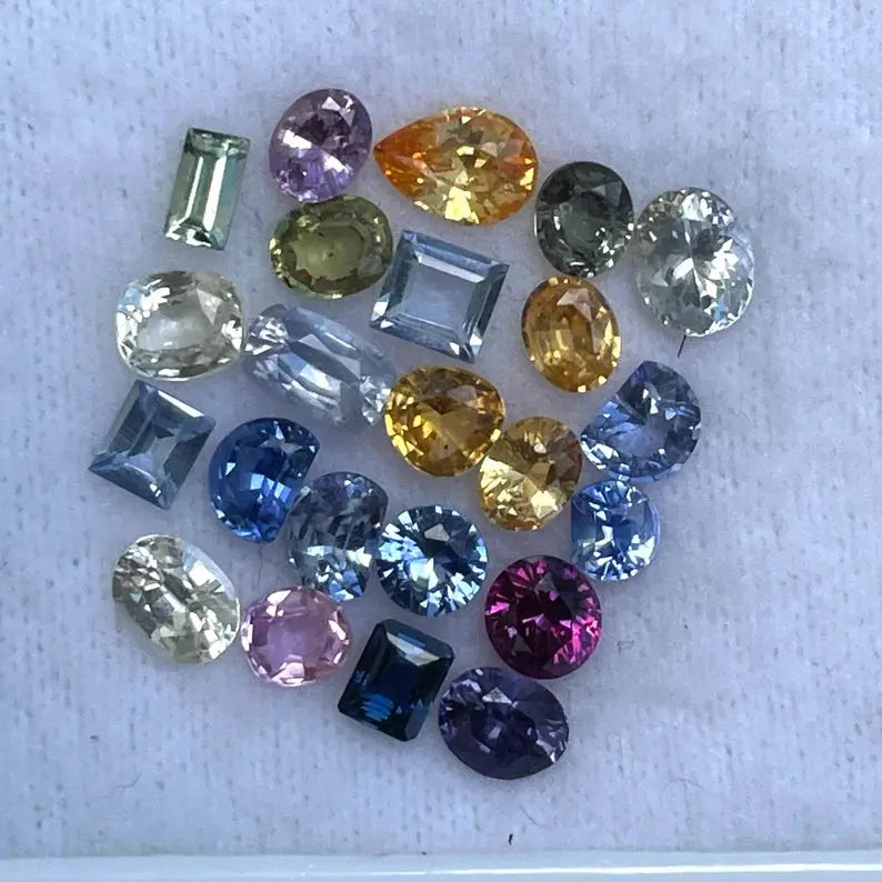 Natural Mix Coloured Sapphires Set of Gemstones gems-756e
