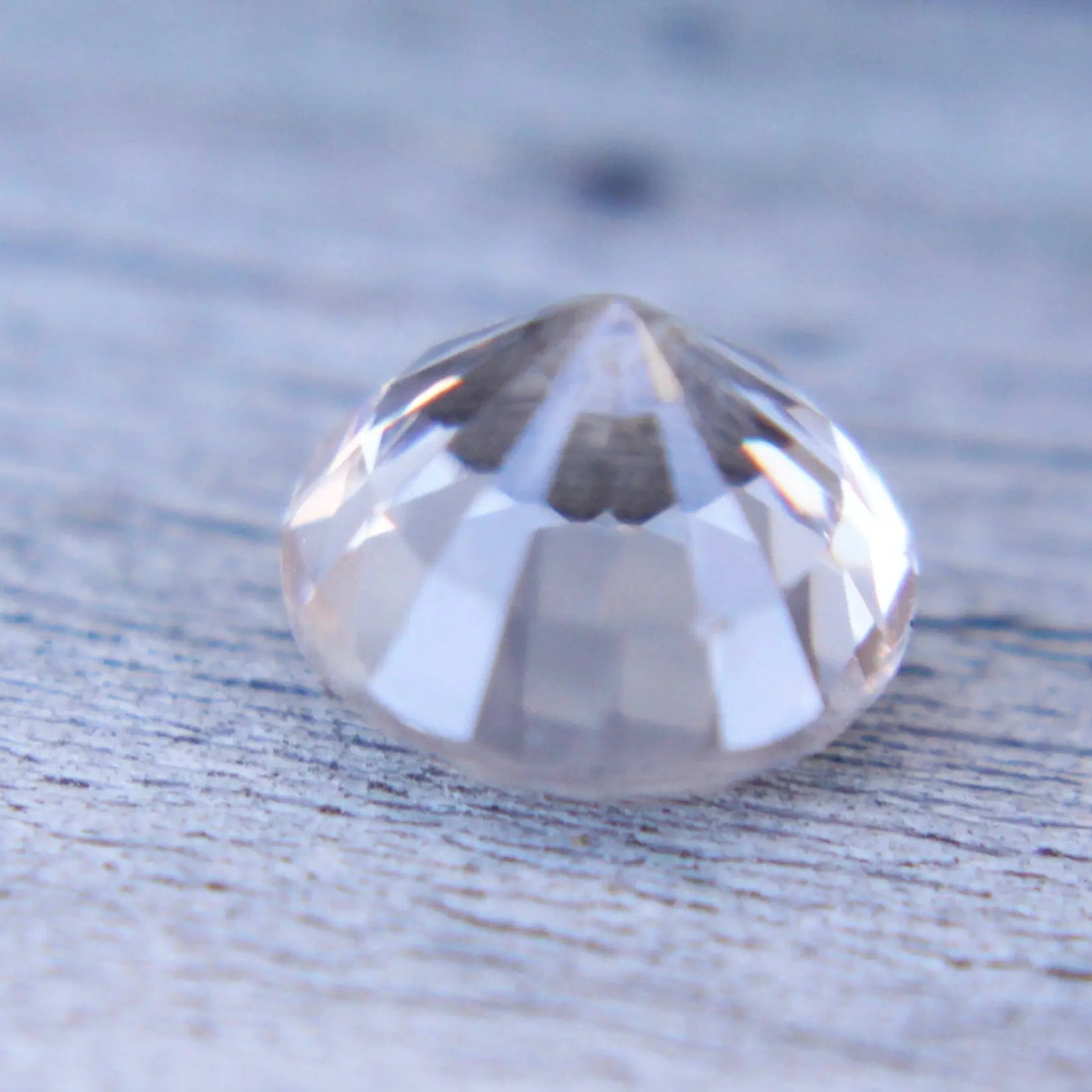 Natural Pale Peach Sapphire gems-756e