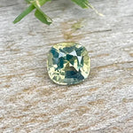 Natural Parti Green Sapphire gems-756e