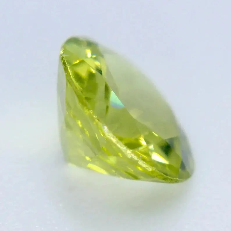 Natural Peridot gems-756e