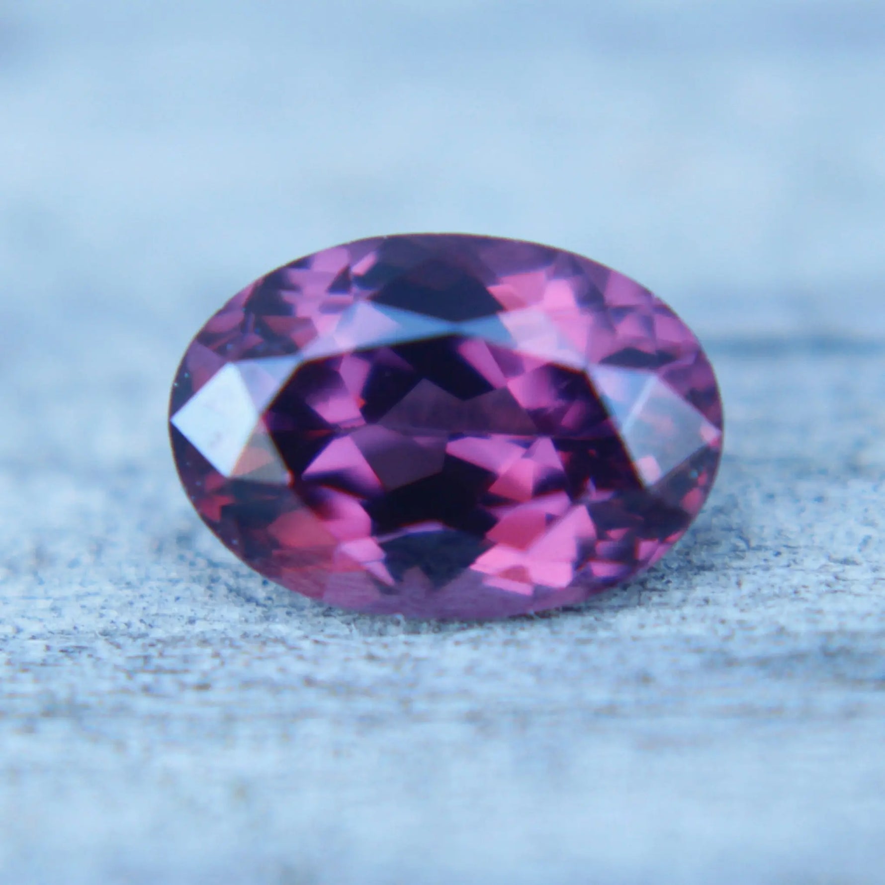 Natural Pinkish Purple Spinel gems-756e