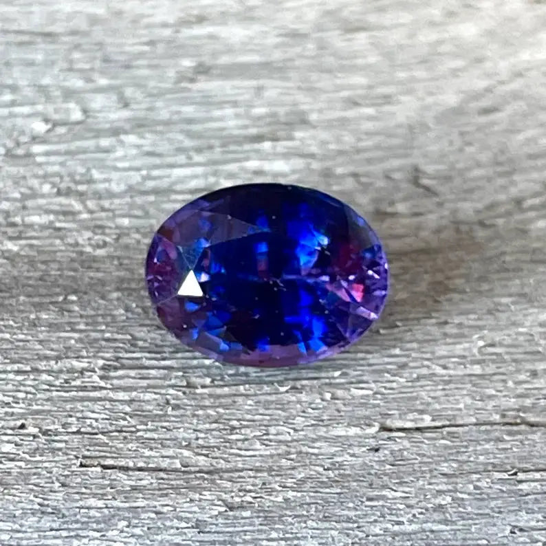 Natural Purple Blue Pink Sapphire gems-756e