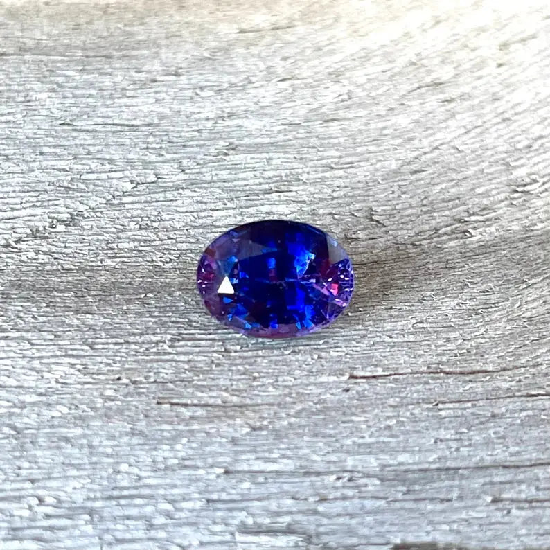 Natural Purple Blue Pink Sapphire gems-756e