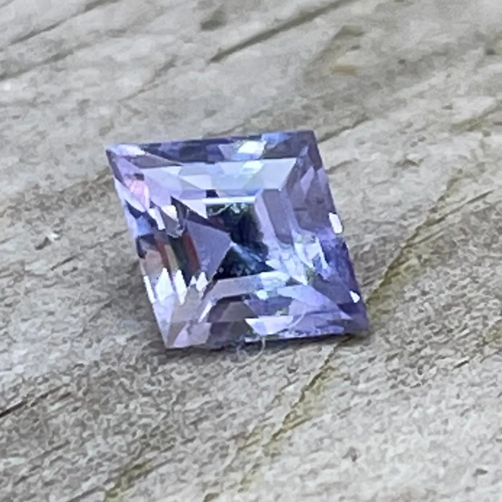 Natural Purple Sapphire - Sapphirepal