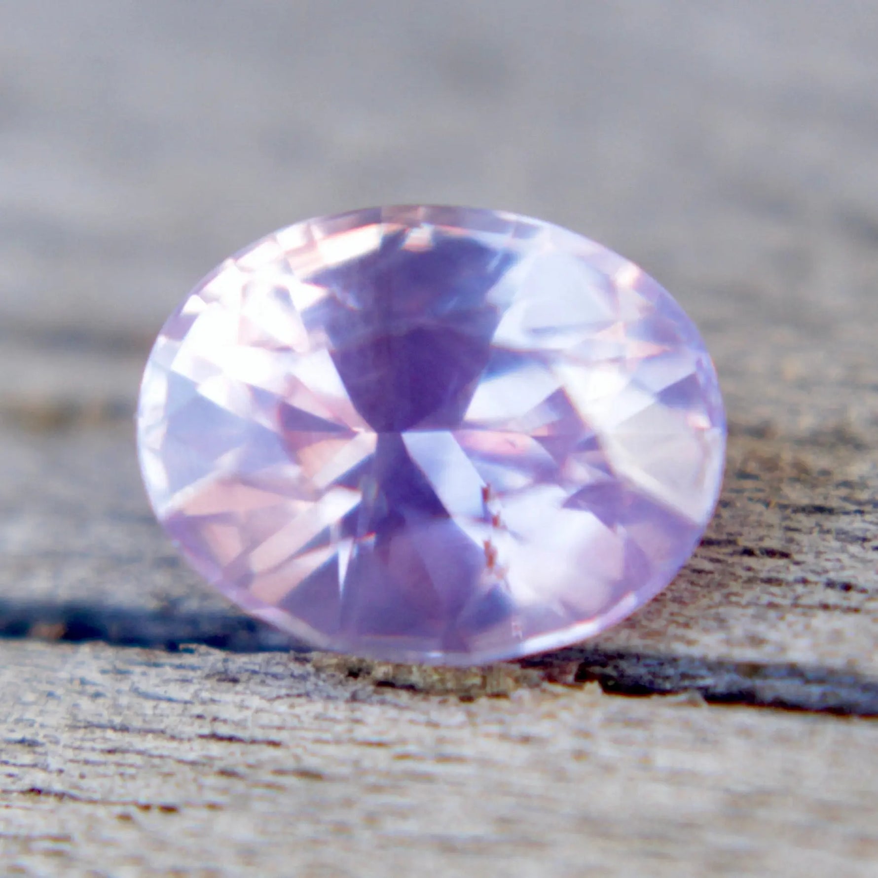 Natural Purplish Pink Sapphire gems-756e