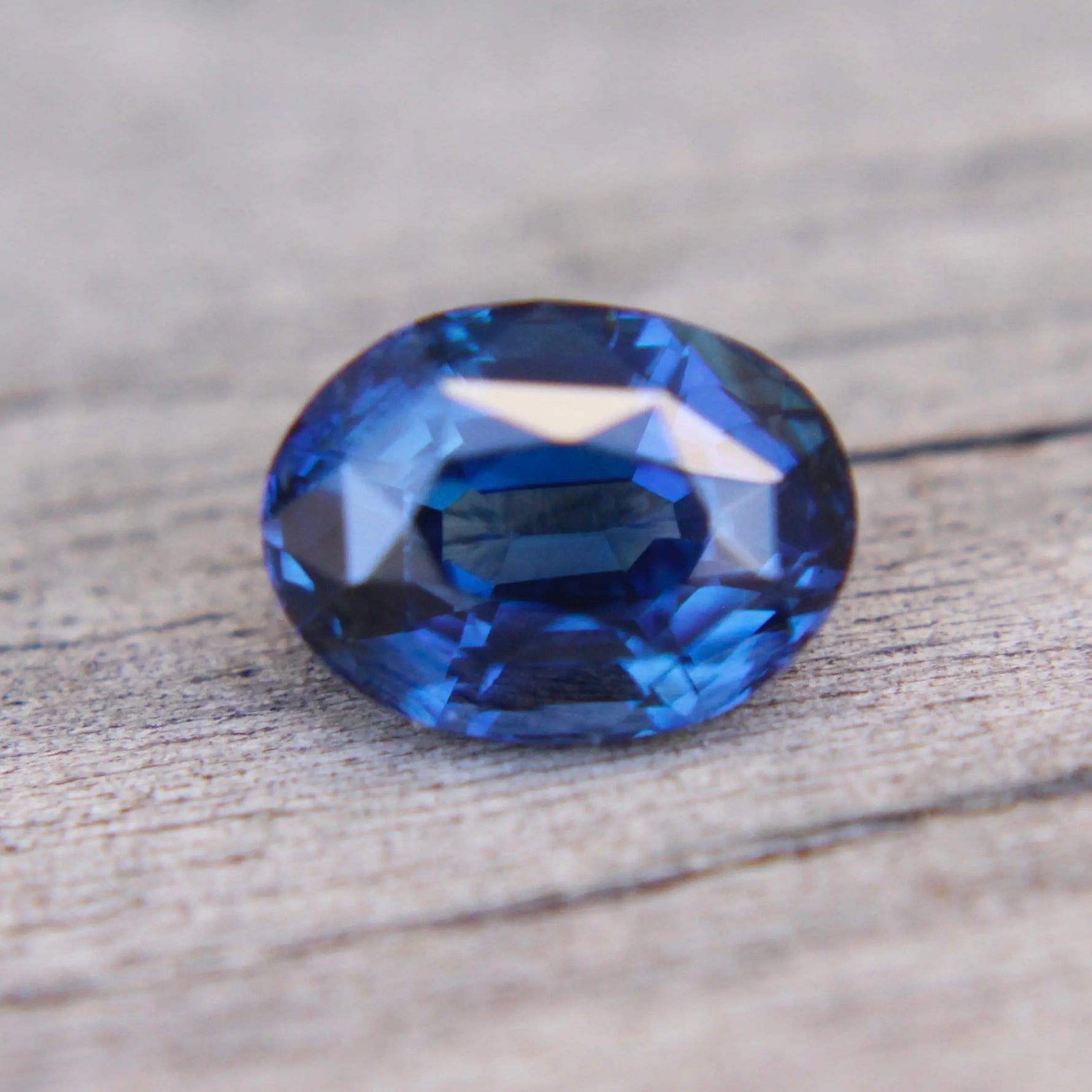Natural Royal Blue Sapphire Sapphirepal