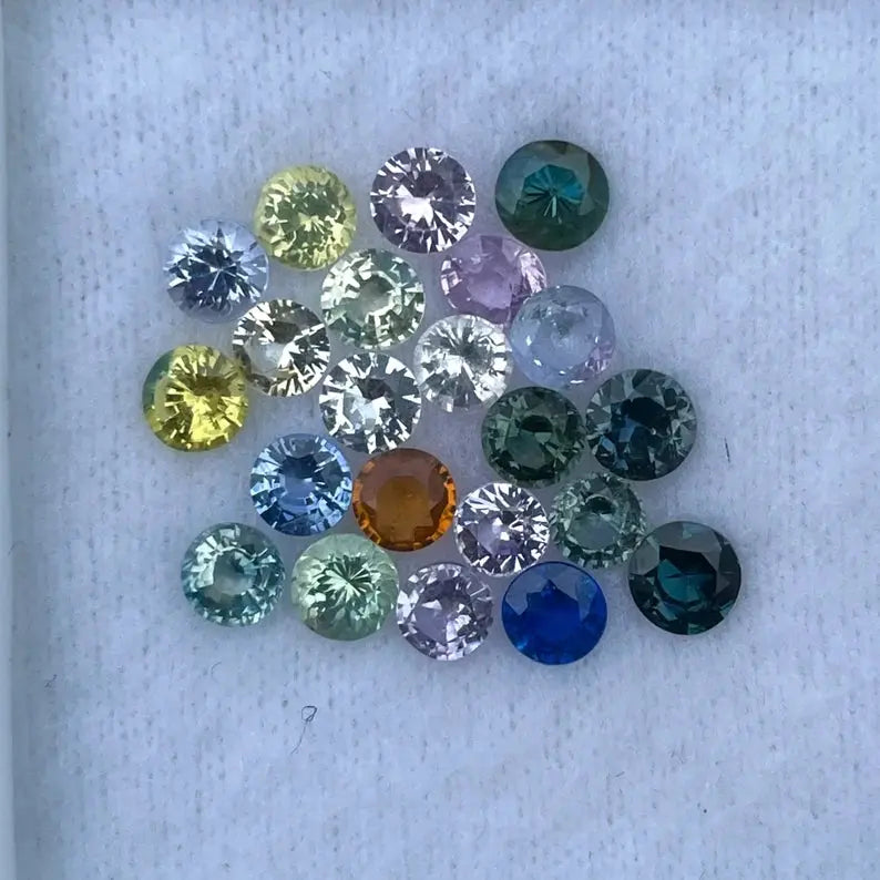 Natural Sapphire Set of gemstones gems-756e