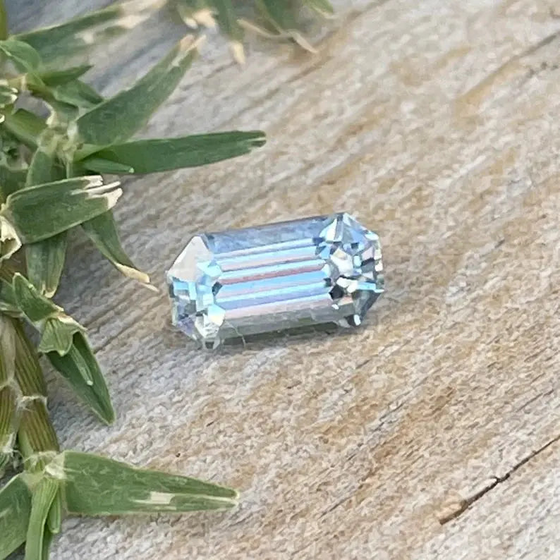 Natural Sapphire With Very Pale Blue Tint gems-756e