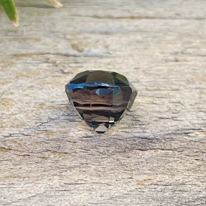 Natural Unique Mixed Coloured Sapphire gems-756e