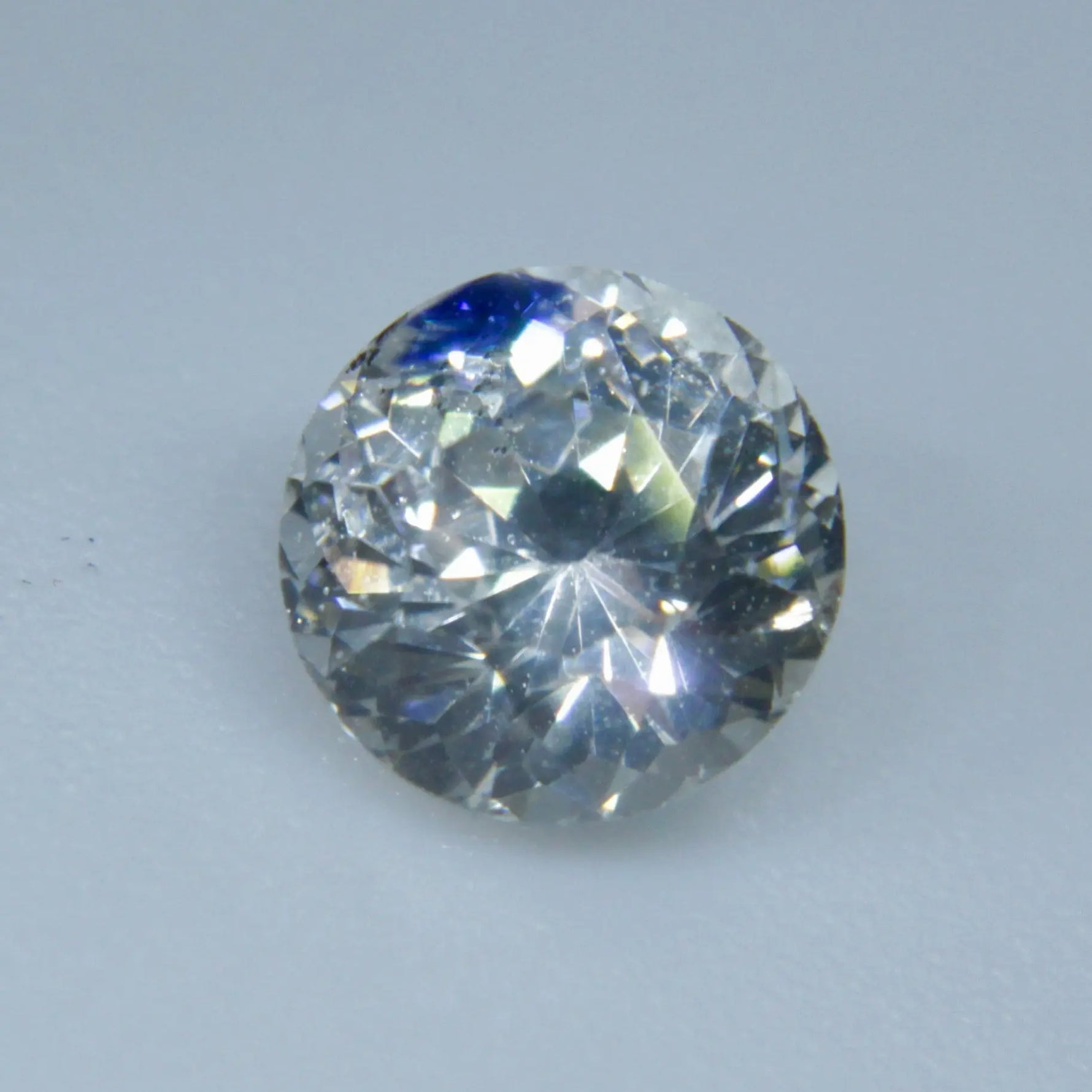 Natural White Blue Sapphire gems-756e