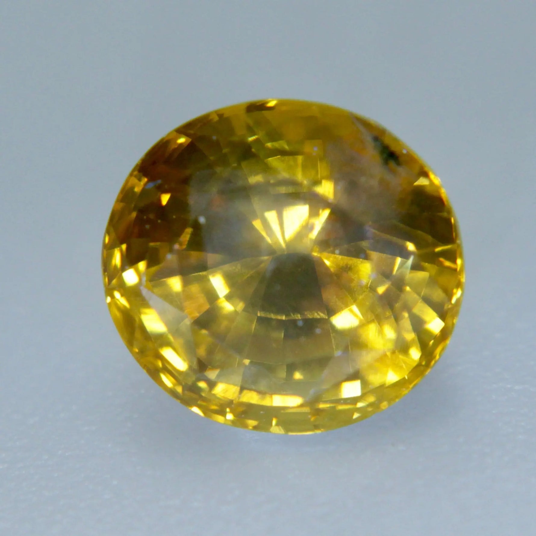 Natural Yellow Blue Sapphire gems-756e