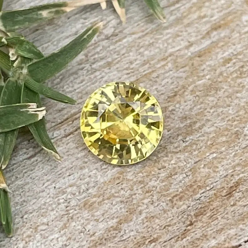 Natural Yellow Sapphire Sapphirepal
