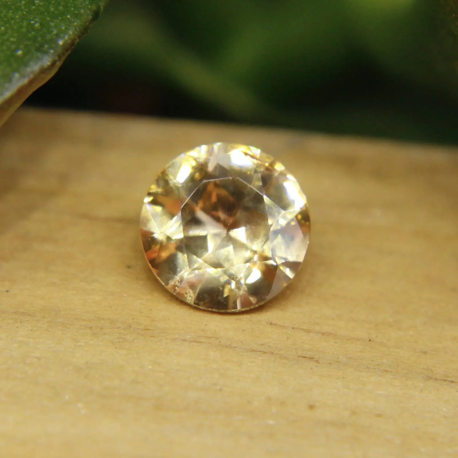 Natural Yellow Zircon gems-756e