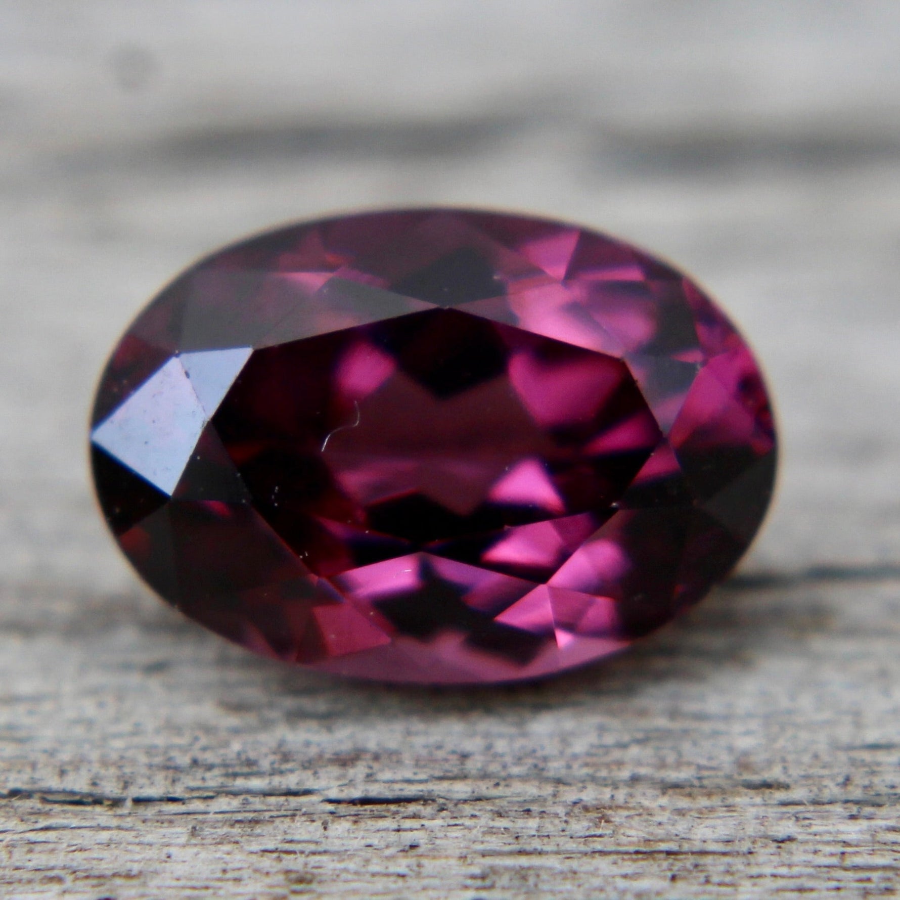 Ceylon pinkish purple spinel loose gemstone for bespoke jewelry design