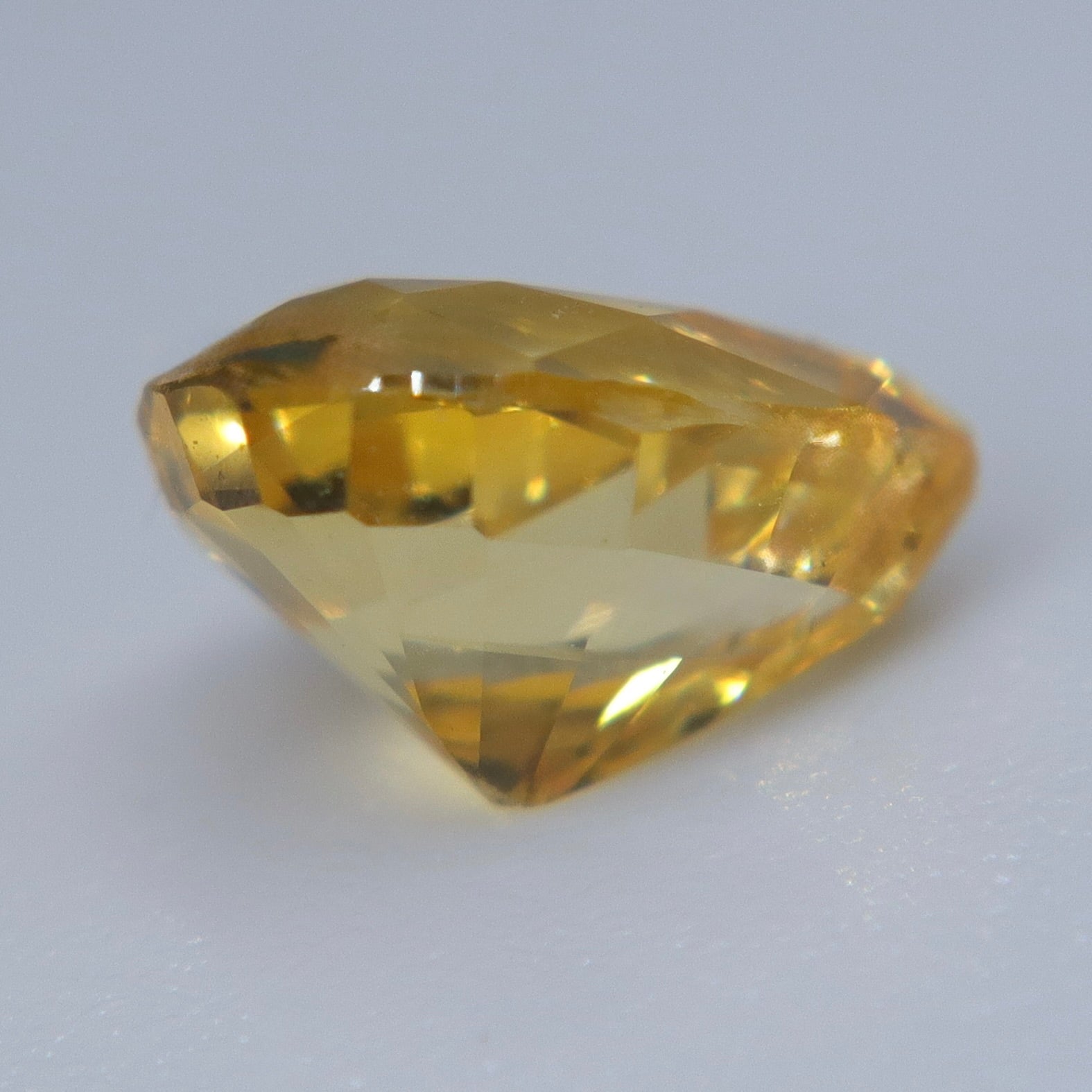 Eye-clean 1.07 carat pear-cut yellow sapphire from Ceylon, Sri Lanka