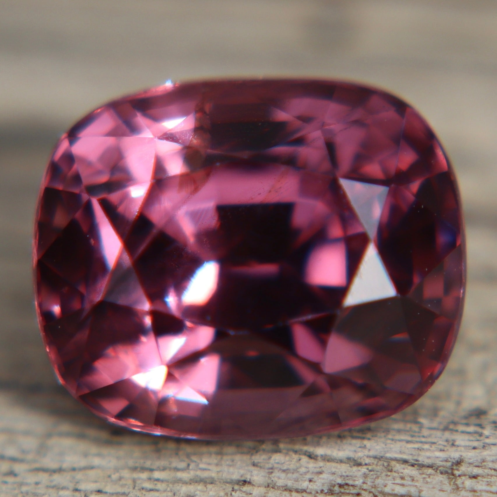 Earth sourced Ceylon spinel from Sapphire Pal Australia with insured shipping