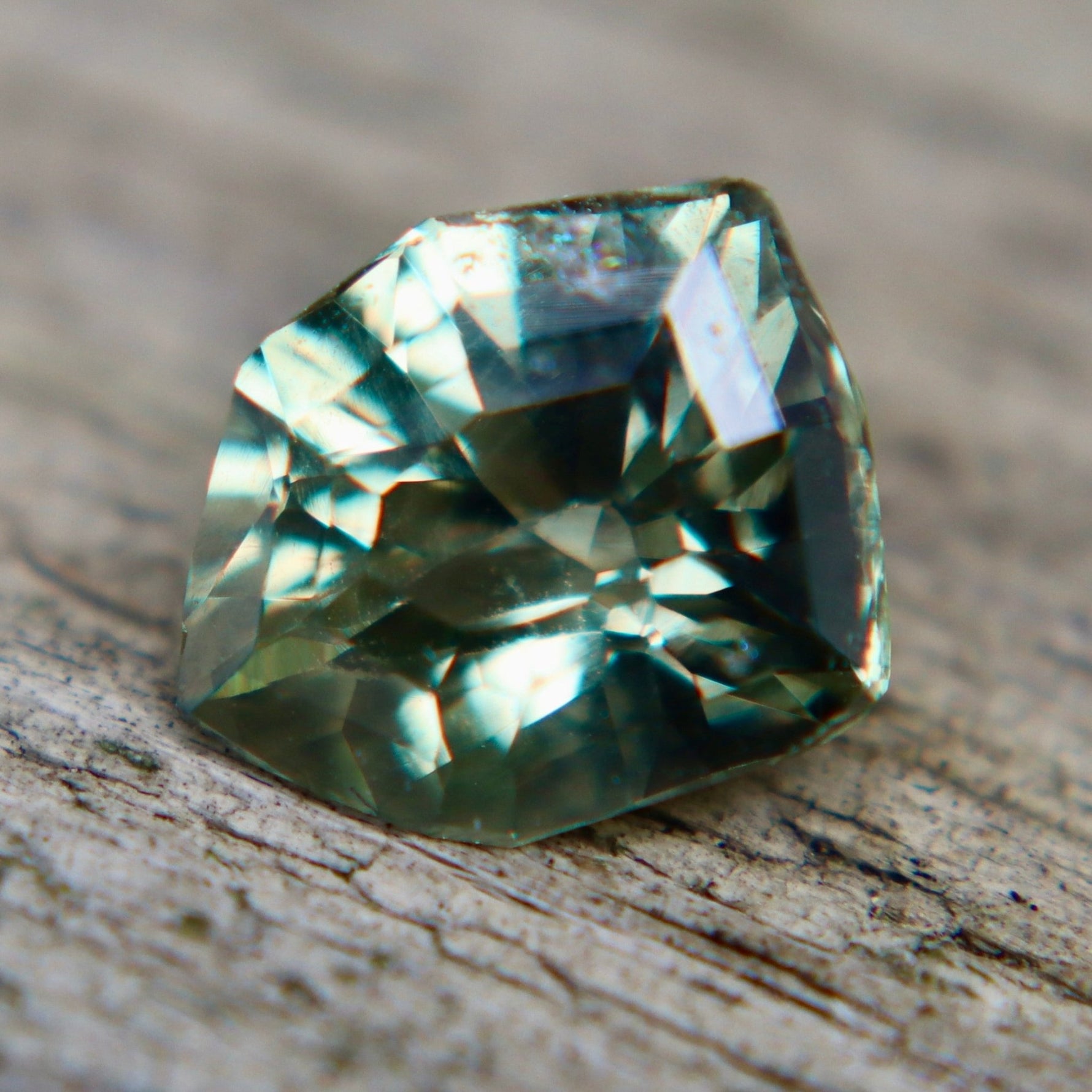 Golden Olive Sapphire – 2.32 Carat Australian Freeform Cut Loose Gemstone - Sapphirepal