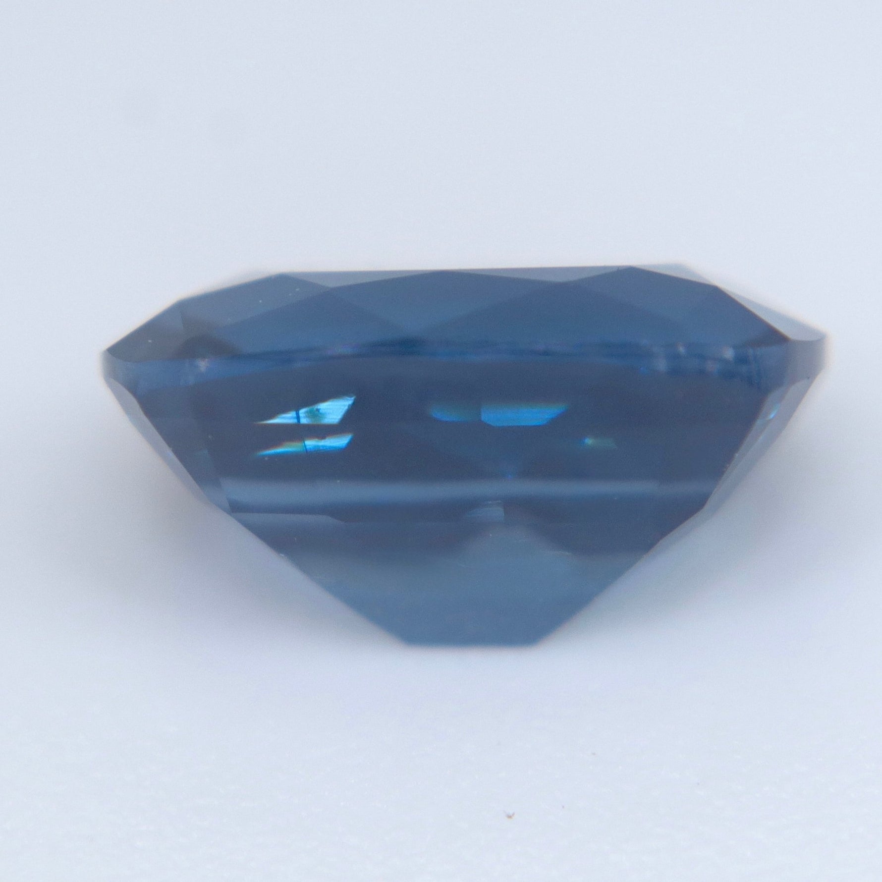 Loose Blue Spinel | Cushion Cut | 1.97 Carat - Sapphirepal