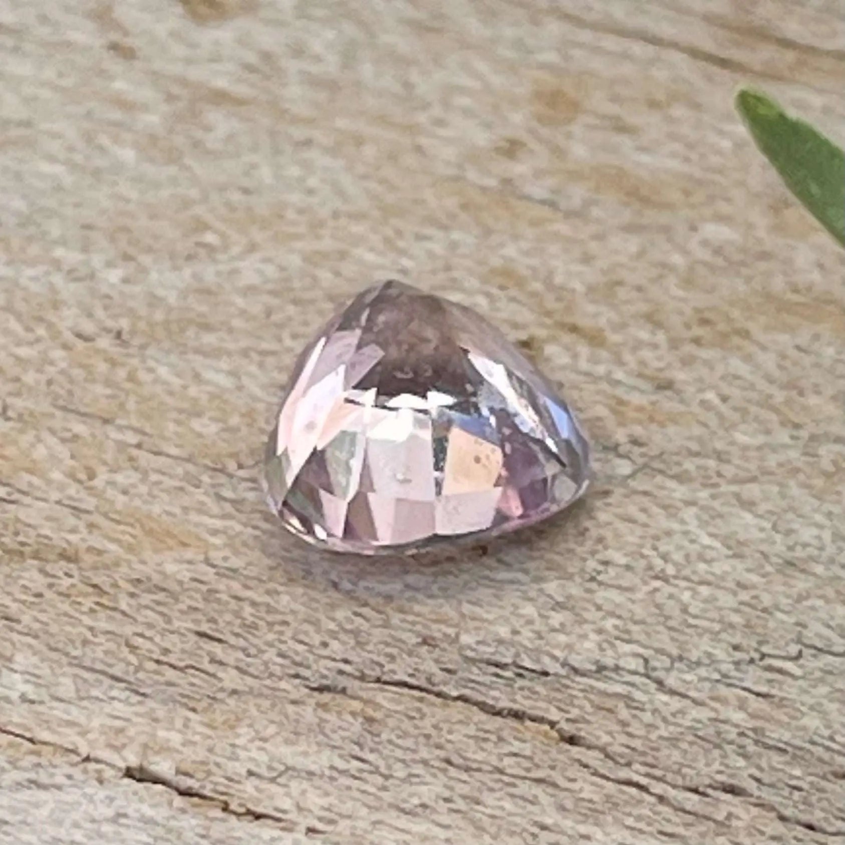 Madagascan pink sapphire 0.96 carat trillion cut precision gemstone, SI clarity