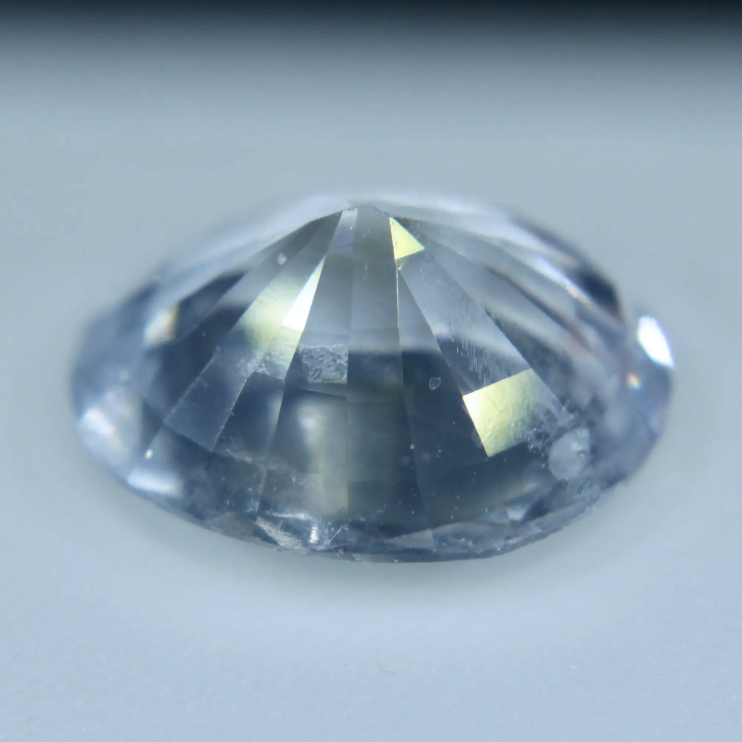 Loose White Sapphire - Sapphirepal