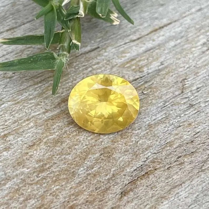Loose Yellow Sapphire - Sapphirepal