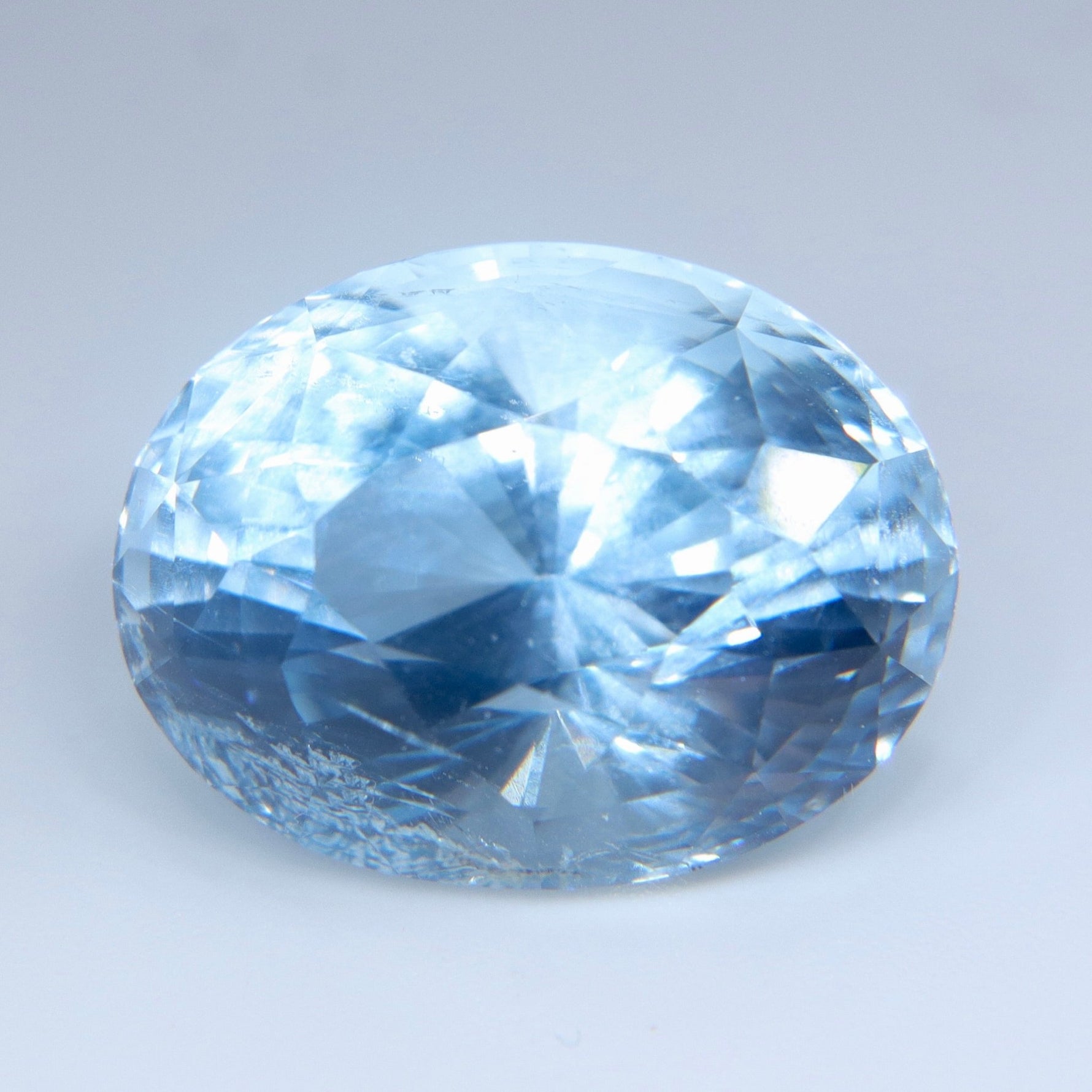 Natural Aquamarine 14.03 Carat Oval Cut | Ceylon Eye - Clean | Loose Gemstone - Sapphirepal
