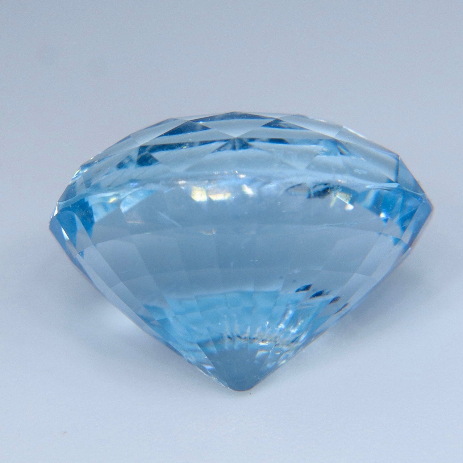 Natural Aquamarine 14.03 Carat Oval Cut | Ceylon Eye - Clean | Loose Gemstone - Sapphirepal