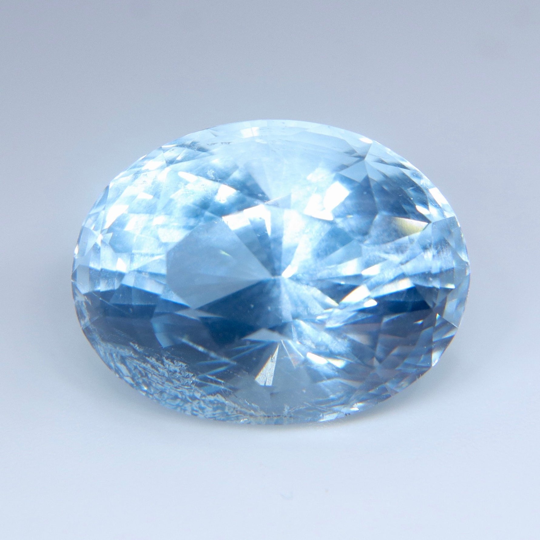 Natural Aquamarine 14.03 Carat Oval Cut | Ceylon Eye - Clean | Loose Gemstone - Sapphirepal