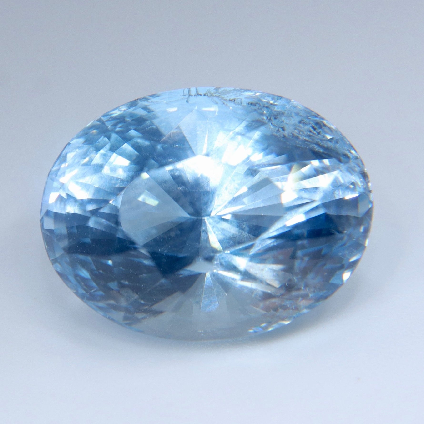 Natural Aquamarine 14.03 Carat Oval Cut | Ceylon Eye - Clean | Loose Gemstone - Sapphirepal