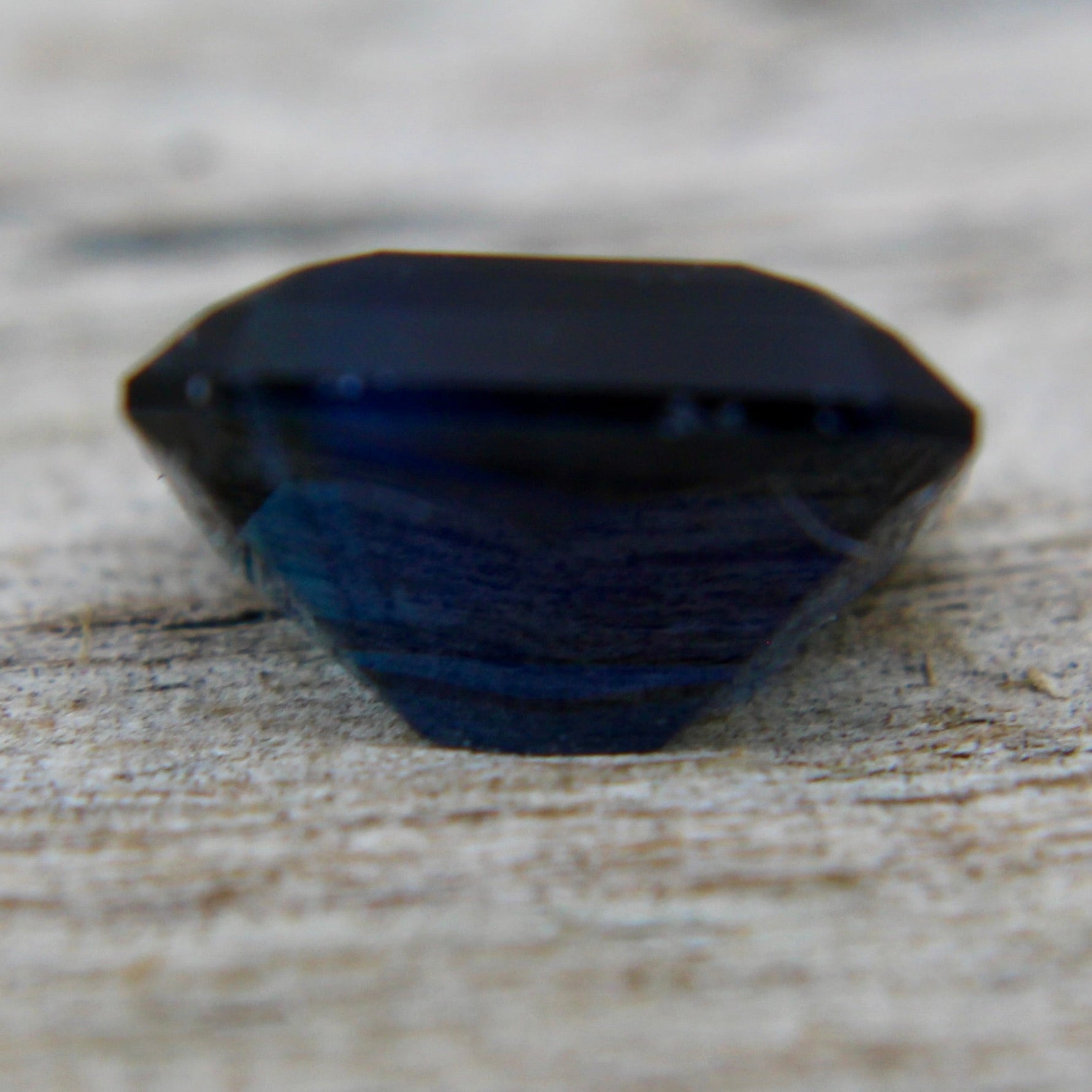 Natural Australian Blue Green Sapphire - Sapphirepal
