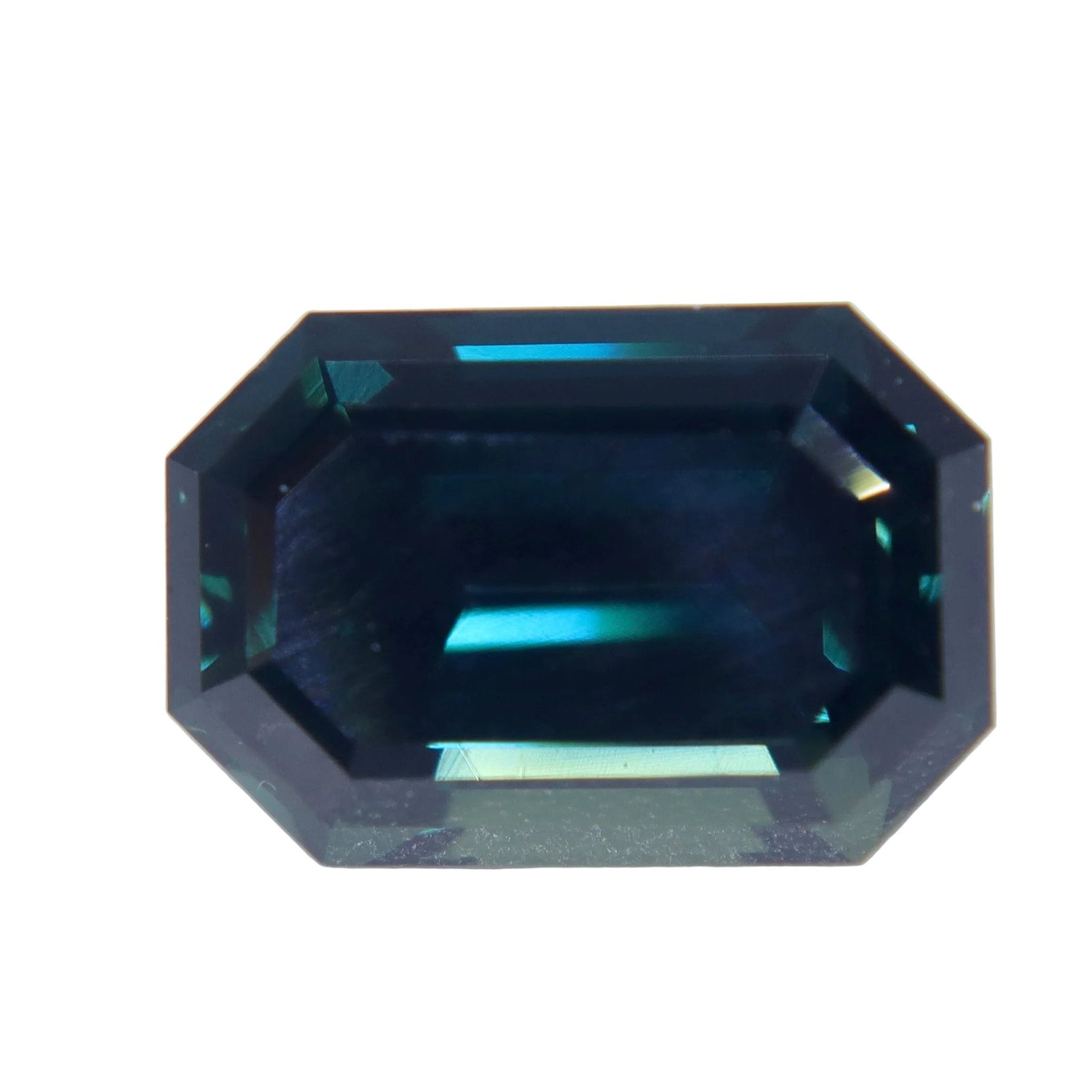 Natural Australian Deep Blue Green Sapphire – 3.50 Carat - Sapphirepal