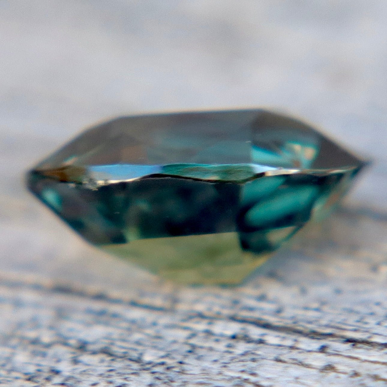 Natural Australian Green Sapphire 1.03 Carat Oval Cut Loose Gemstone - Sapphirepal