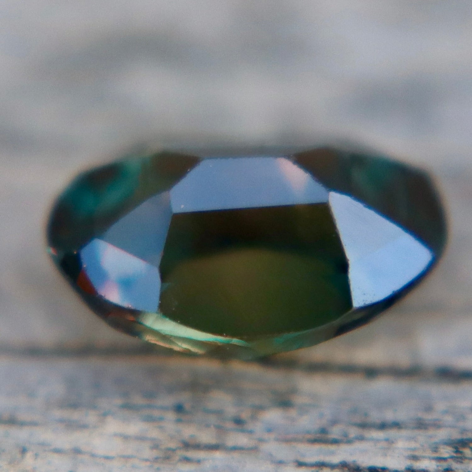 Natural Australian Green Sapphire 1.13 Carat Oval Cut Loose Gemstone - Sapphirepal