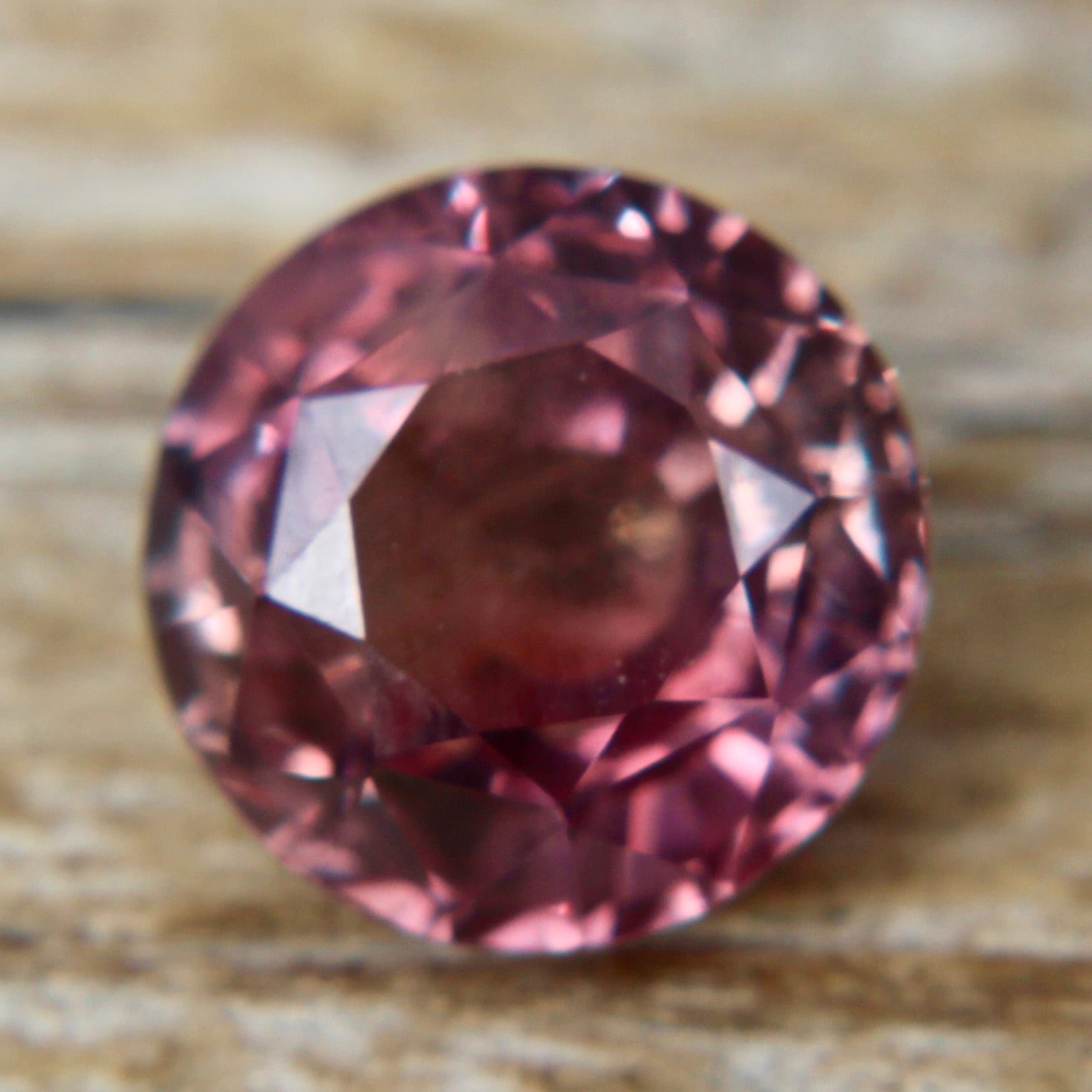 Natural Bi Coloured Sapphire - Sapphirepal