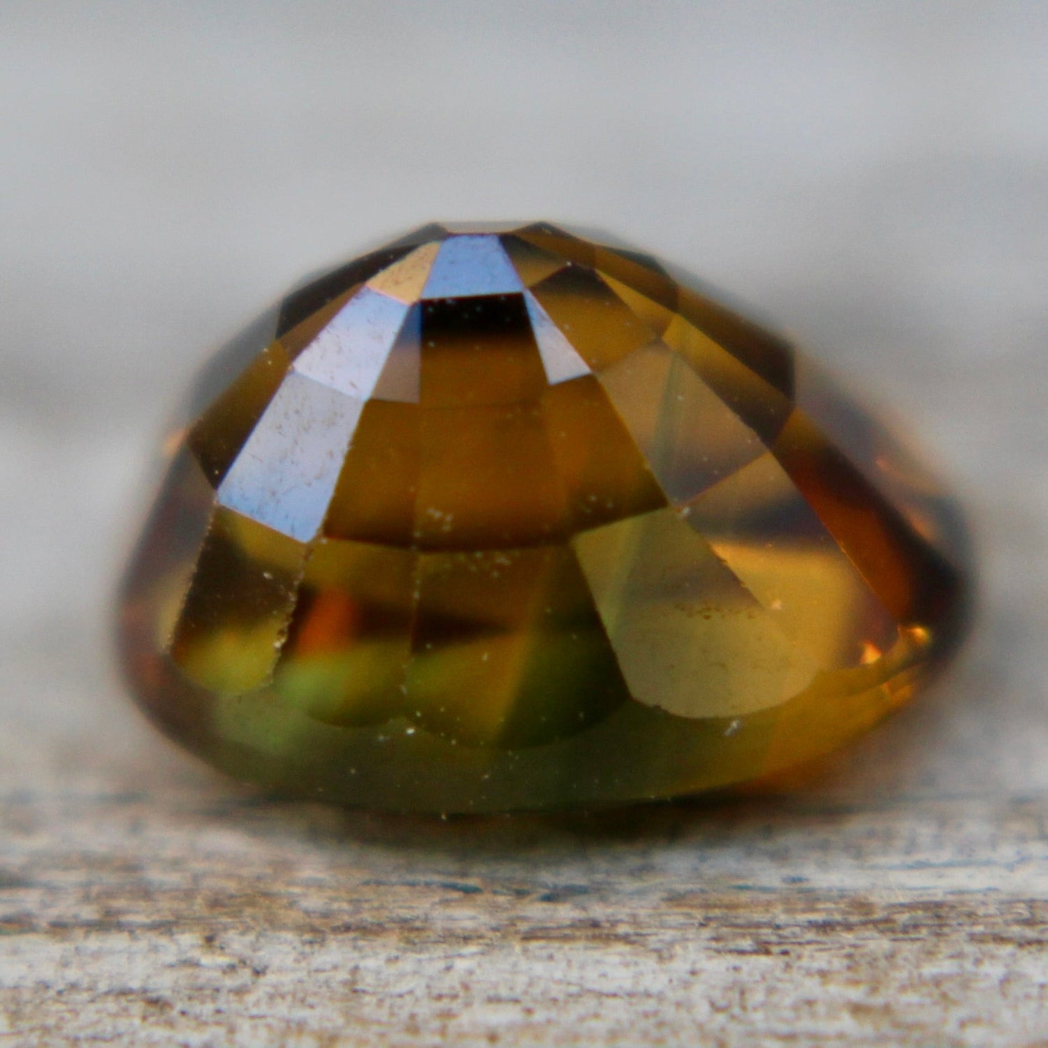 Natural Bi Coloured Sapphire - Sapphirepal