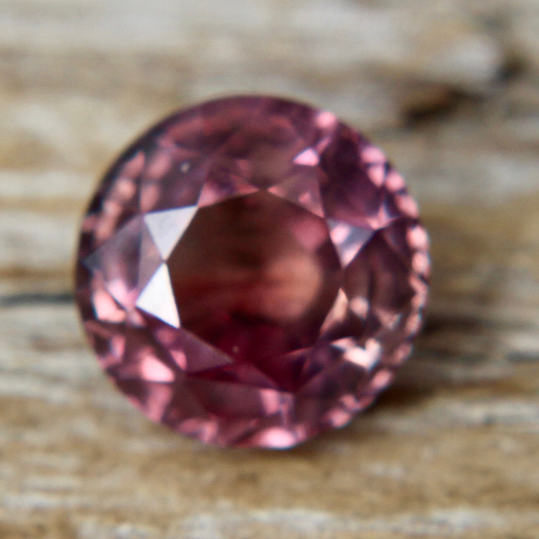 Natural Bi Coloured Sapphire - Sapphirepal