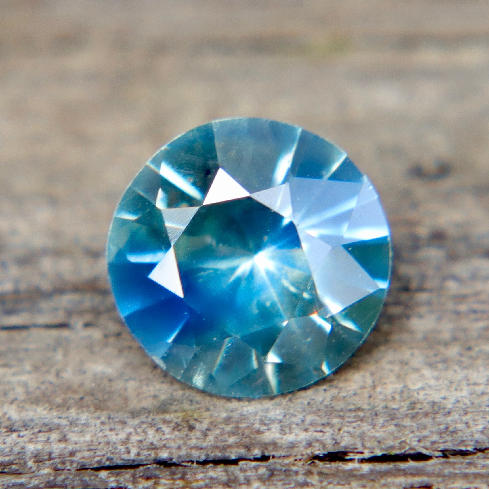 Natural Blue Green Parti Sapphire 0.87ct Round Cut | Unheated Bicolor Loose Sapphire | Sapphire Pal Australia - Sapphirepal