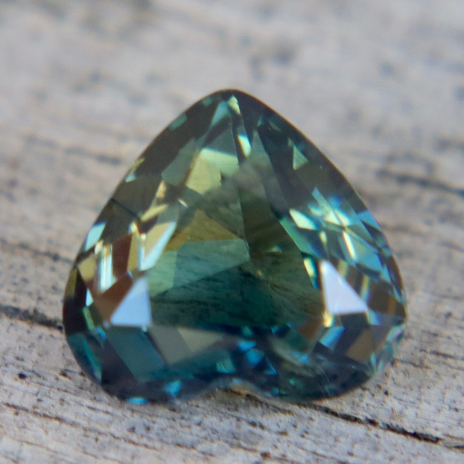 Natural Blue Green Parti Sapphire 0.95 Carat Heart Cut Loose Gemstone - Sapphirepal