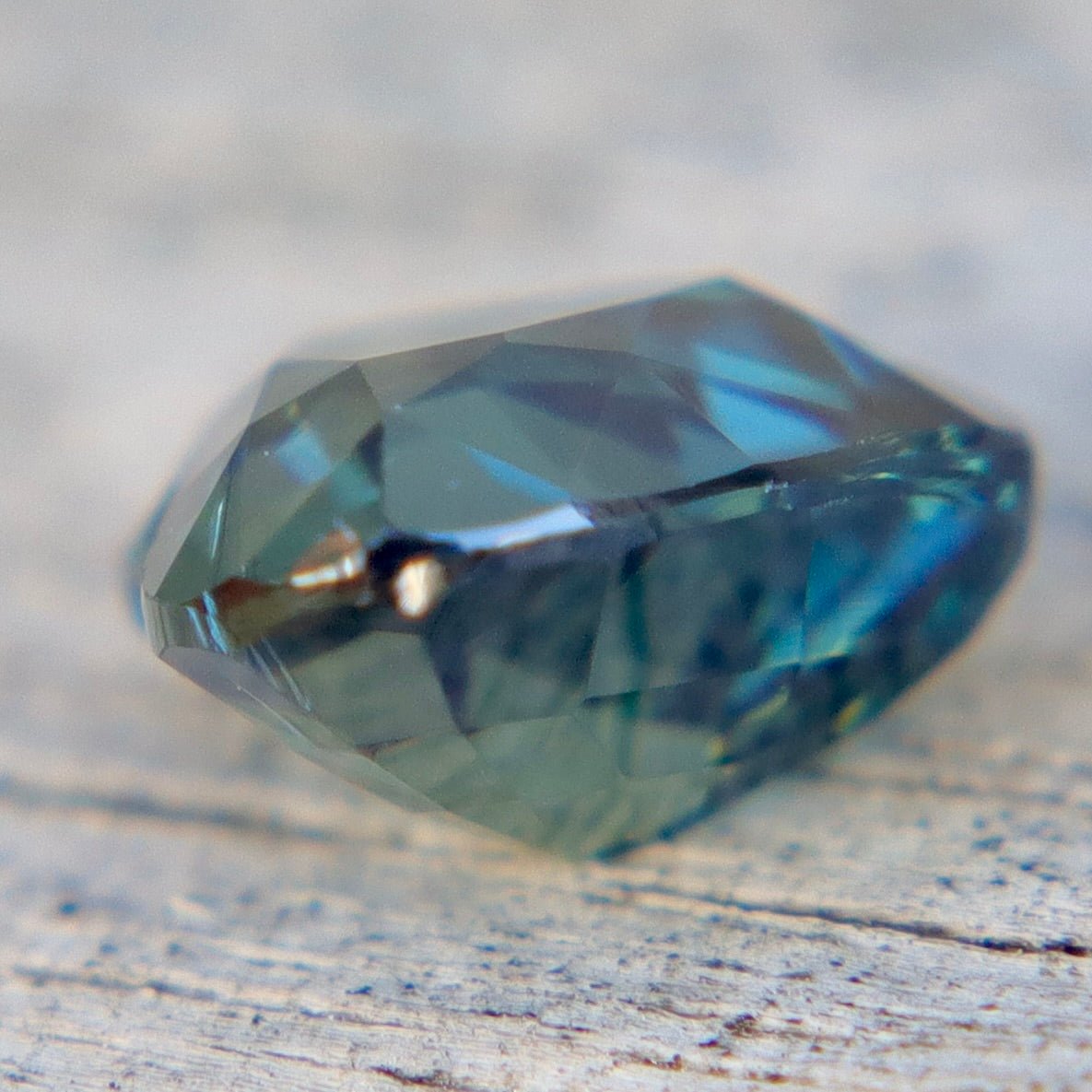 Natural Blue Green Parti Sapphire 0.95 Carat Heart Cut Loose Gemstone - Sapphirepal