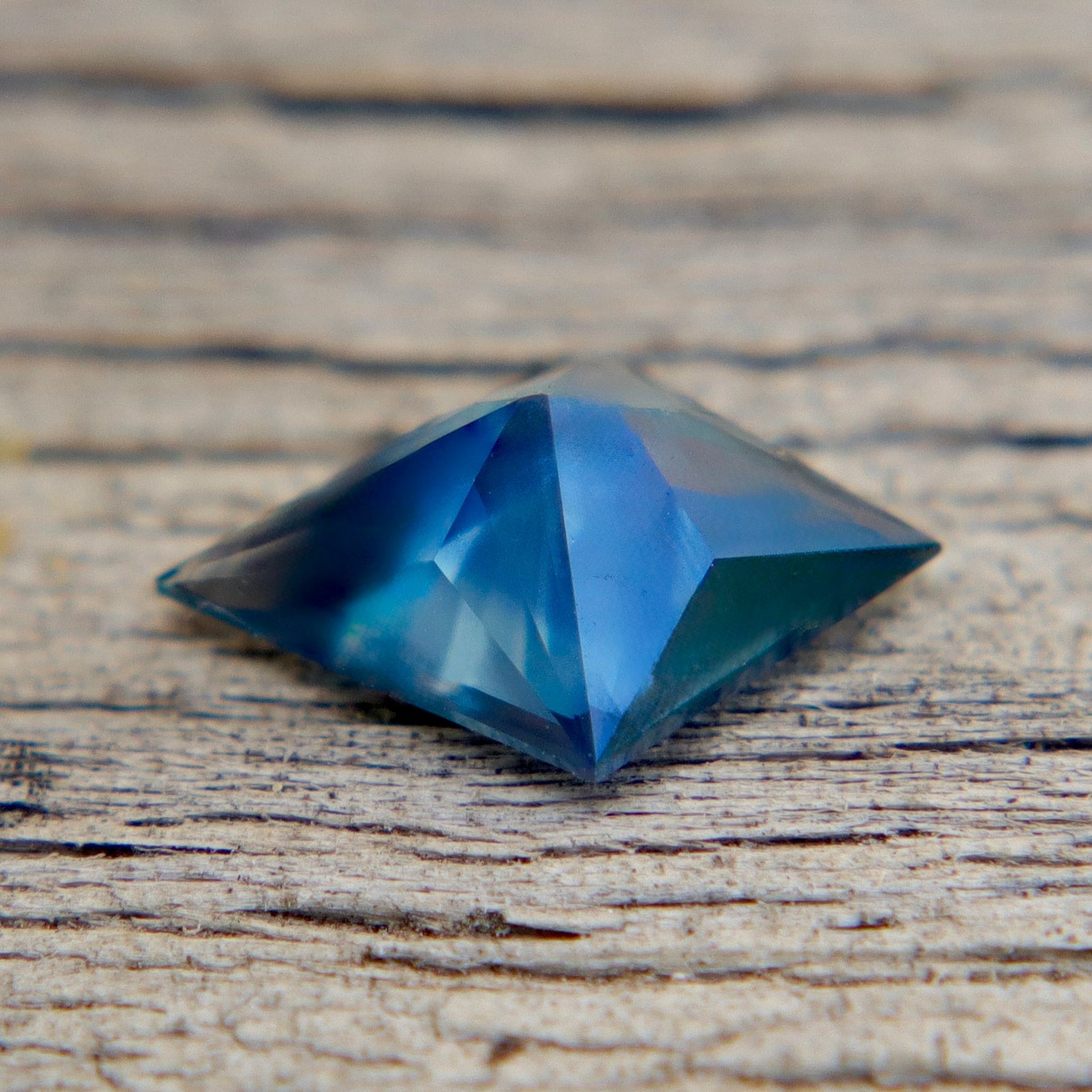 Natural Blue Green Sapphire 0.71ct Freeform Cut | Unheated Loose Sapphire | Sapphire Pal Australia - Sapphirepal