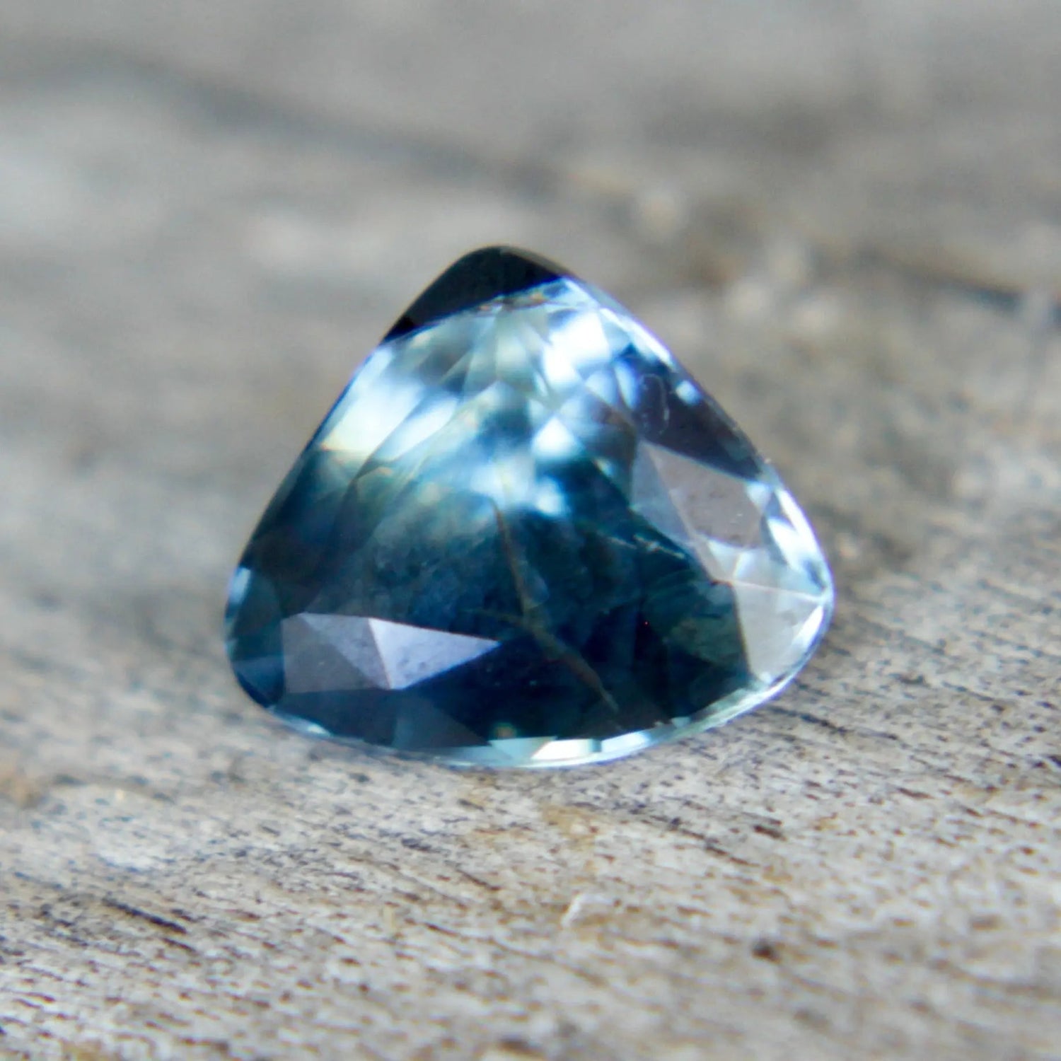 Natural Blue Green Sapphire – 0.80 Carat Trillion Cut | Unheated Madagascar Gemstone - Sapphirepal
