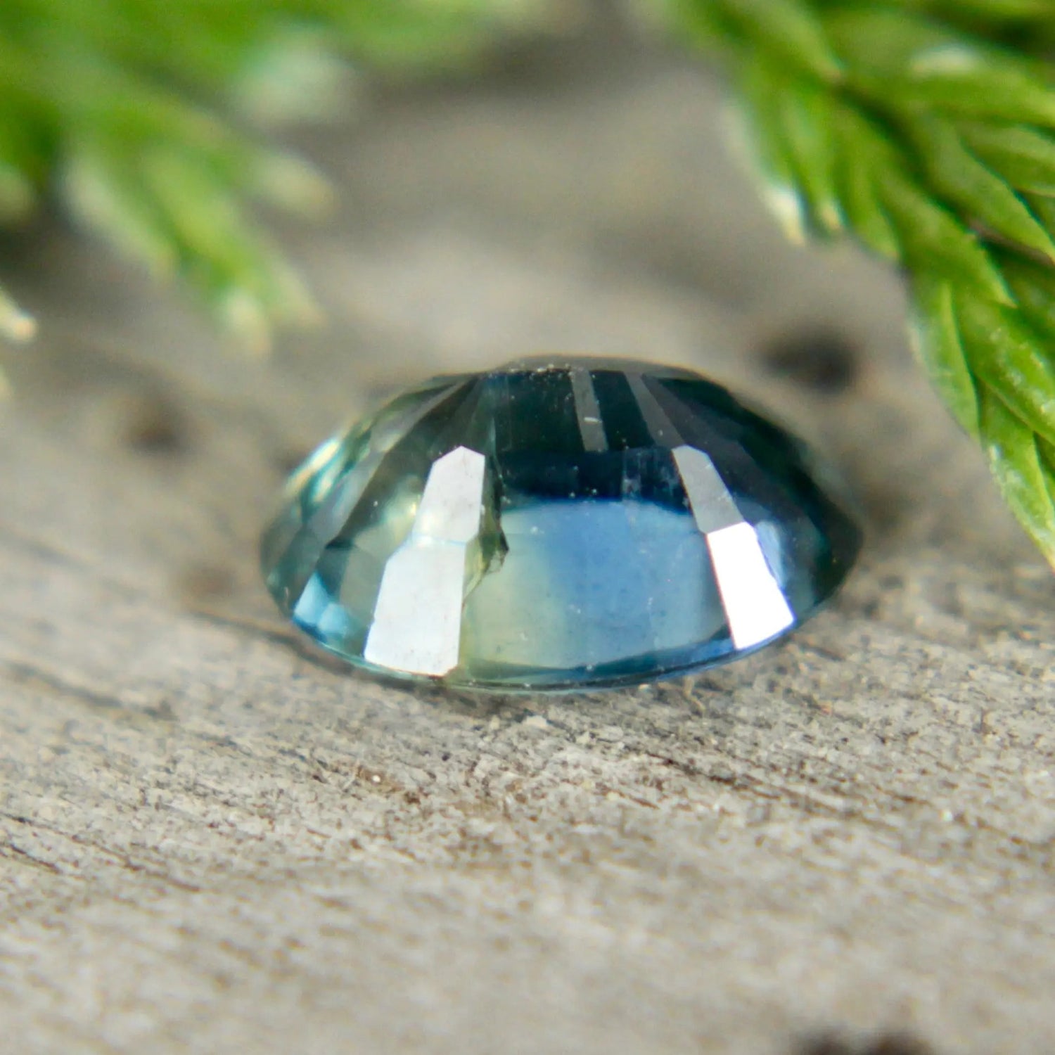 Natural Blue Green Sapphire – 0.96 Carat Oval Cut | Unheated Madagascar Gemstone - Sapphirepal