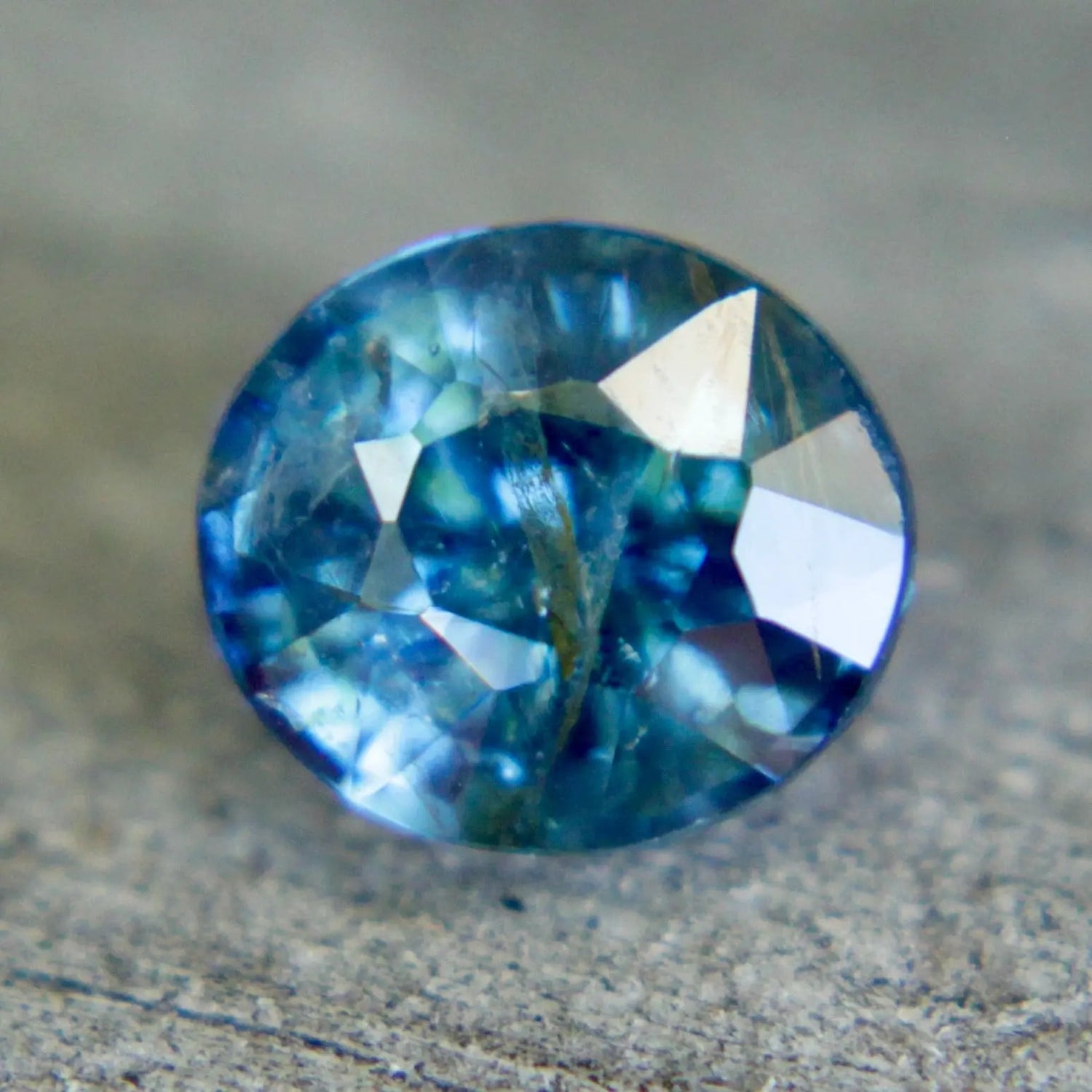 Natural Blue Green Sapphire – 1.15 Carat Oval Cut | Unheated Madagascar Gemstone - Sapphirepal