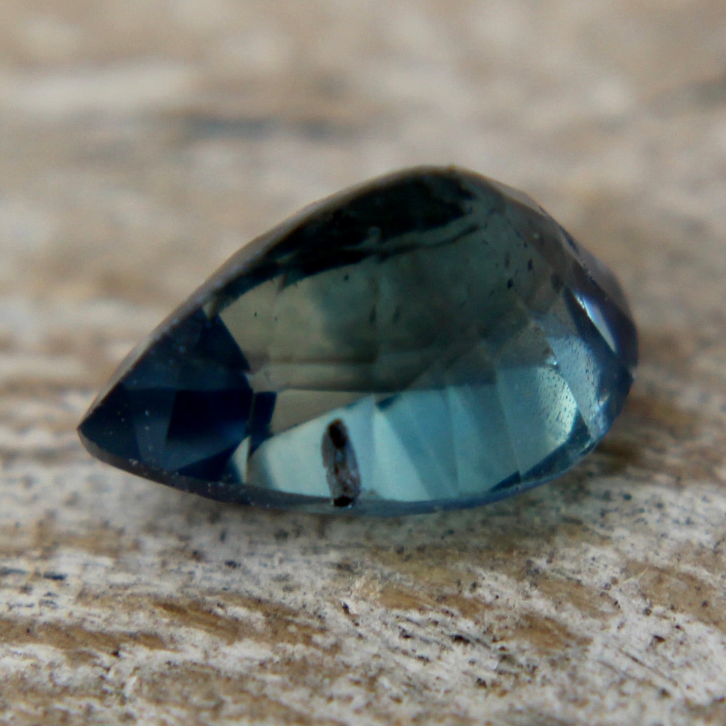 Natural Blue Green Sapphire - Sapphirepal